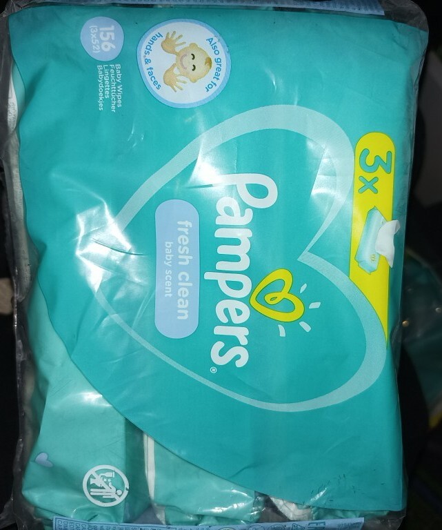 pieluchomajtki pampers 4 premium gold