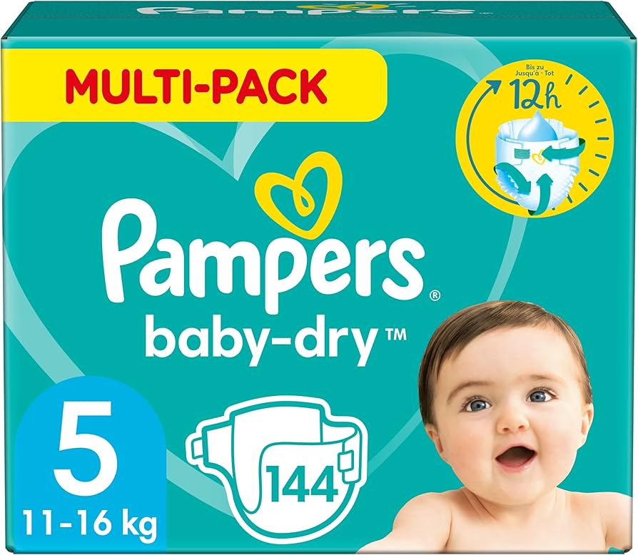 3 latek pampers na basen