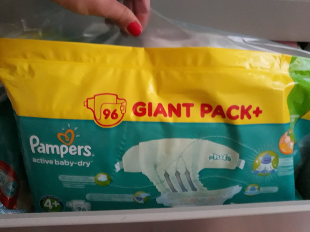 pampers.premiim carw 2