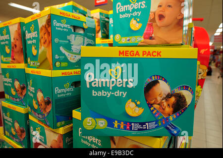 pampers active baby giga pack