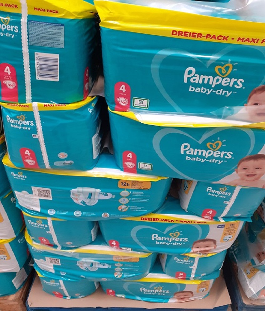 girls in pampers diaper tumblr